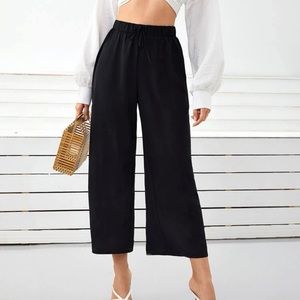 Wide Legged Cropped Pants